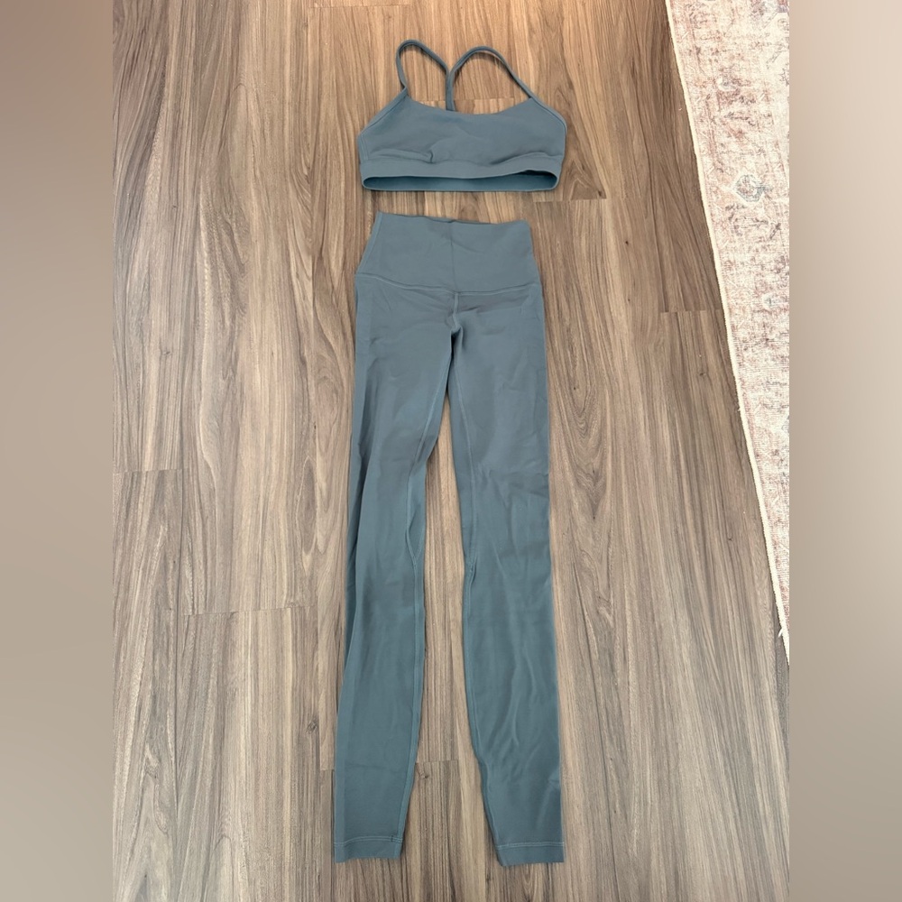 Lululemon Set in Oil Grey